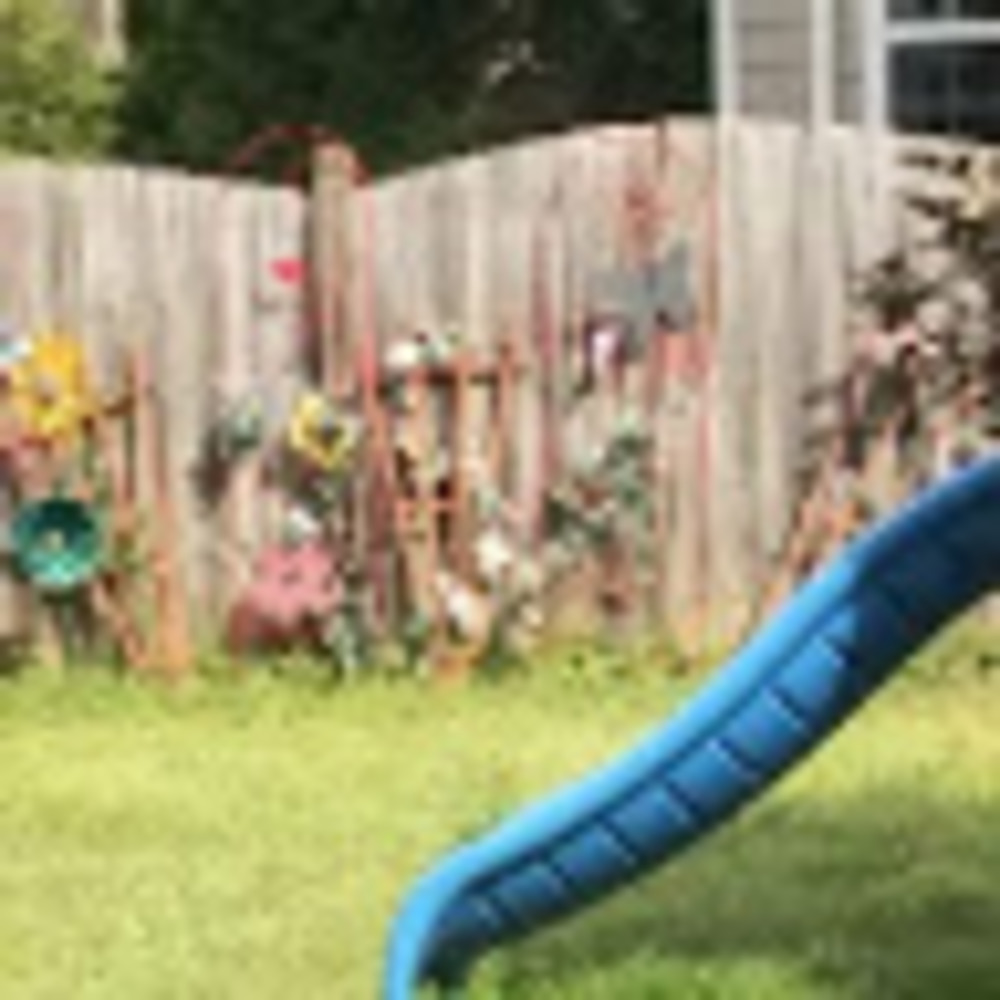 Meet your Posher, Nahla